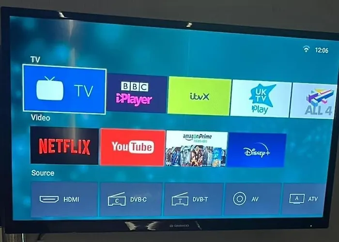 Crowndale Torquay - Exclusively For Adults Bed & Breakfast